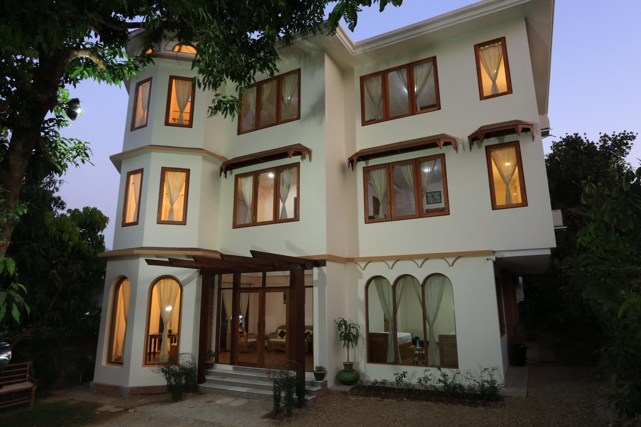 Mango Hill Inn Yangon Exterior photo