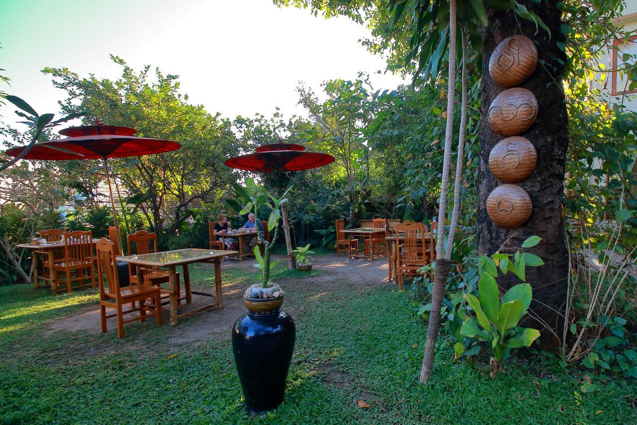 Mango Hill Inn Yangon Exterior photo
